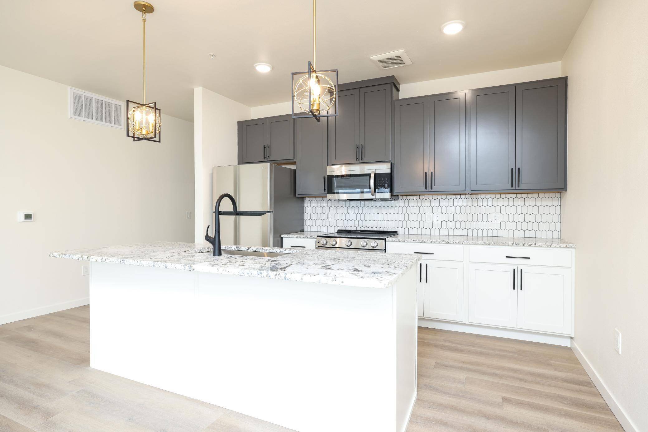 28 7th ST NE #Vertex, Rochester, MN 55906