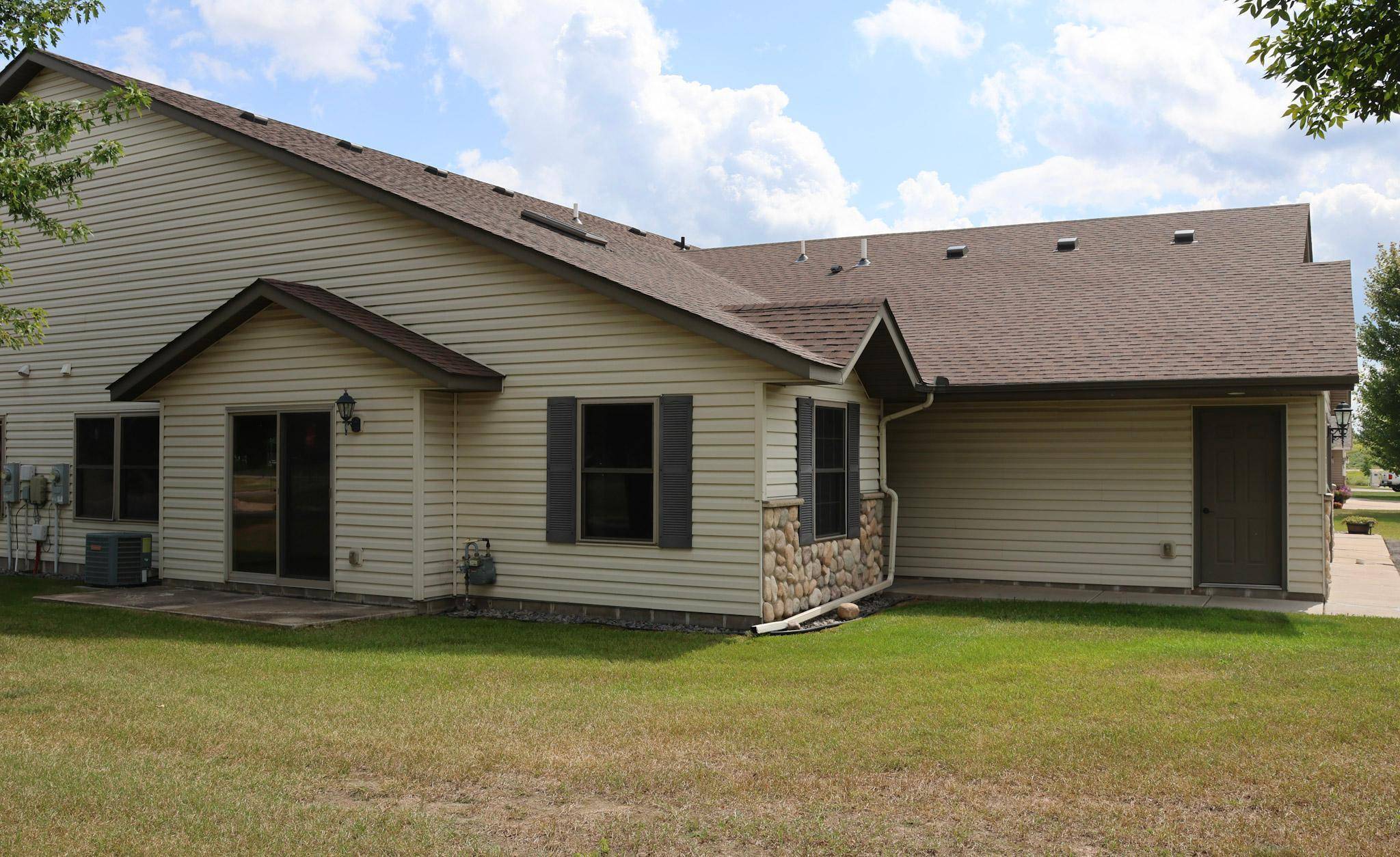 811 Stonehaven PATH, Milaca, MN 56353