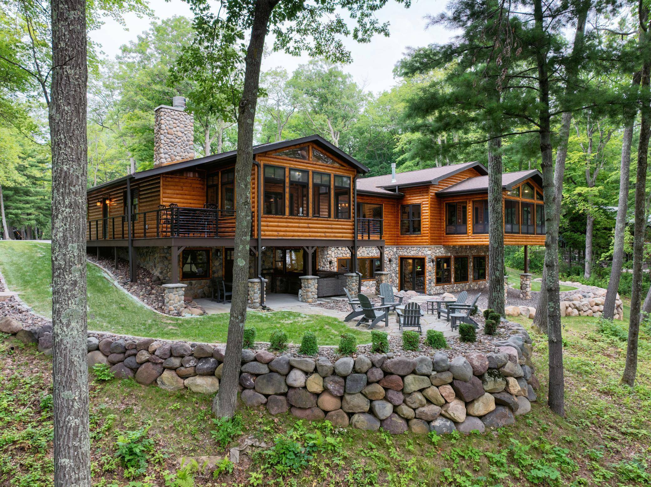 15648 W Victory Heights CIR, Stone Lake, WI 54876