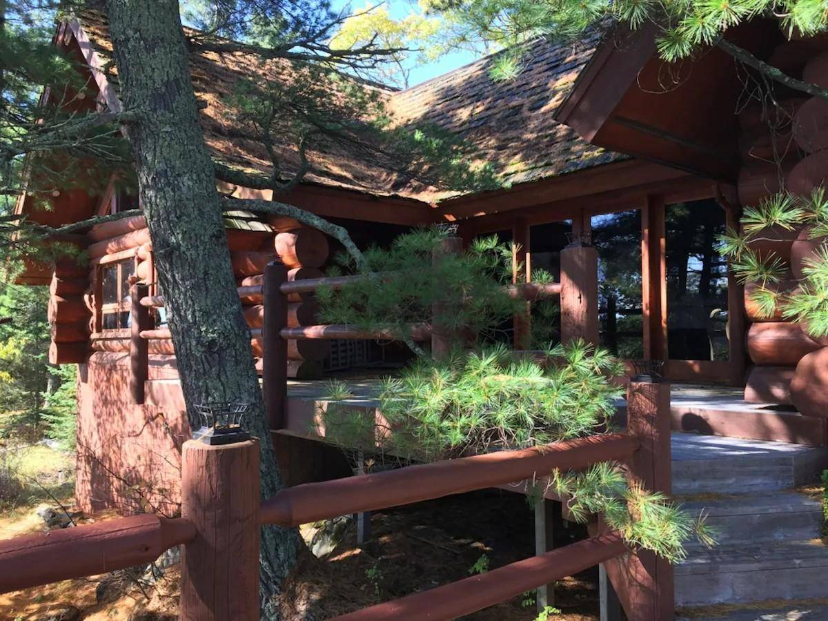 2450 Keyes IS, International Falls, MN 56649