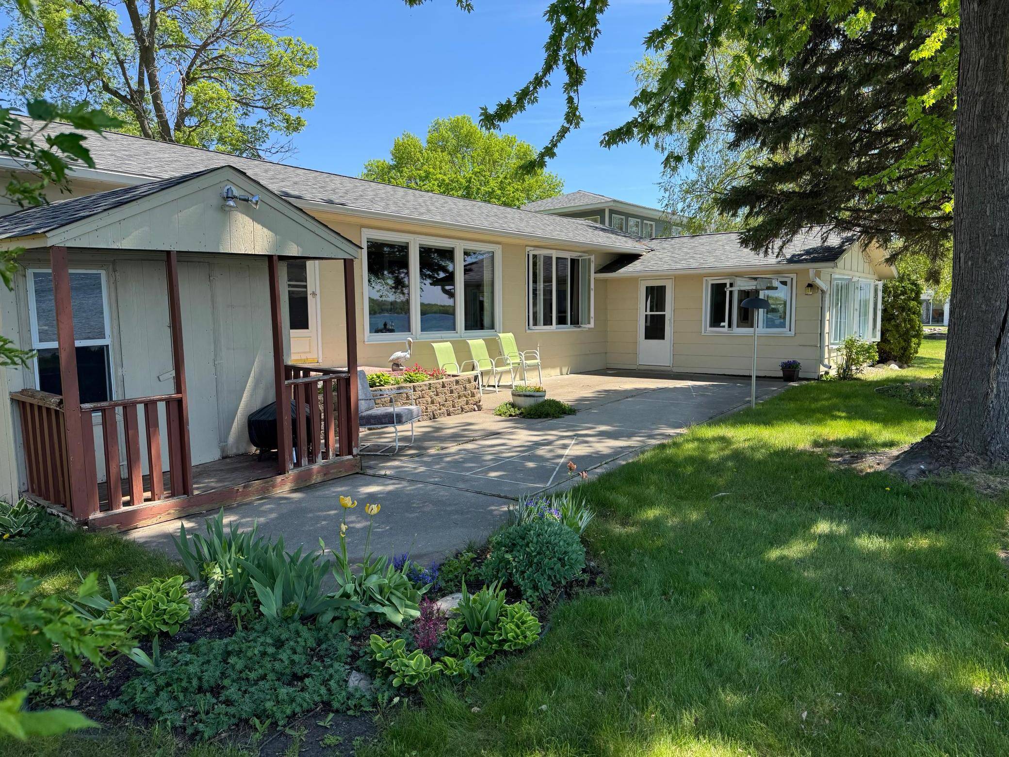 137 Mc Cloud ST, Ortonville, MN 56278