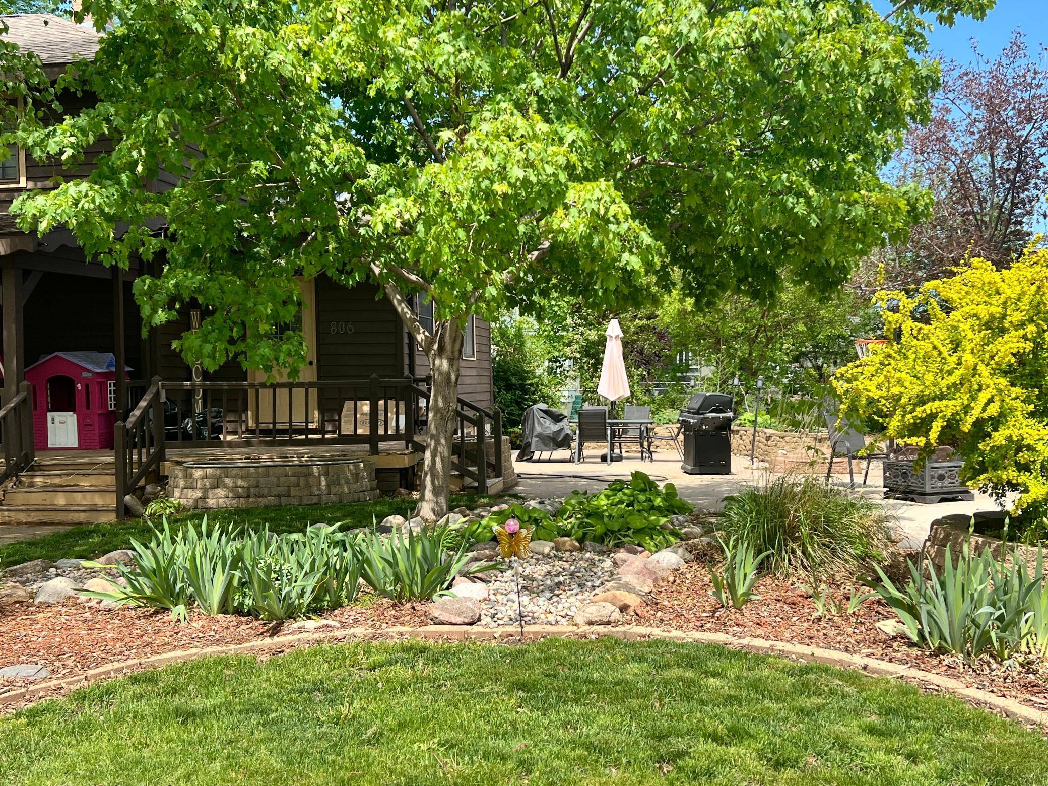 806 1st AVE, Madison, MN 56256