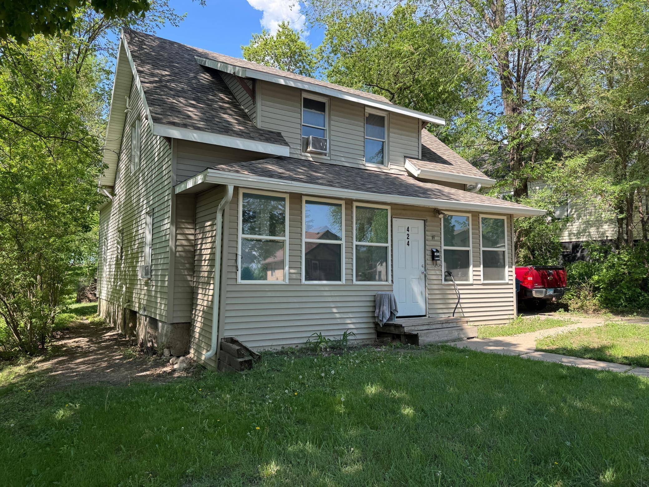 424 W Birch AVE, Fergus Falls, MN 56537