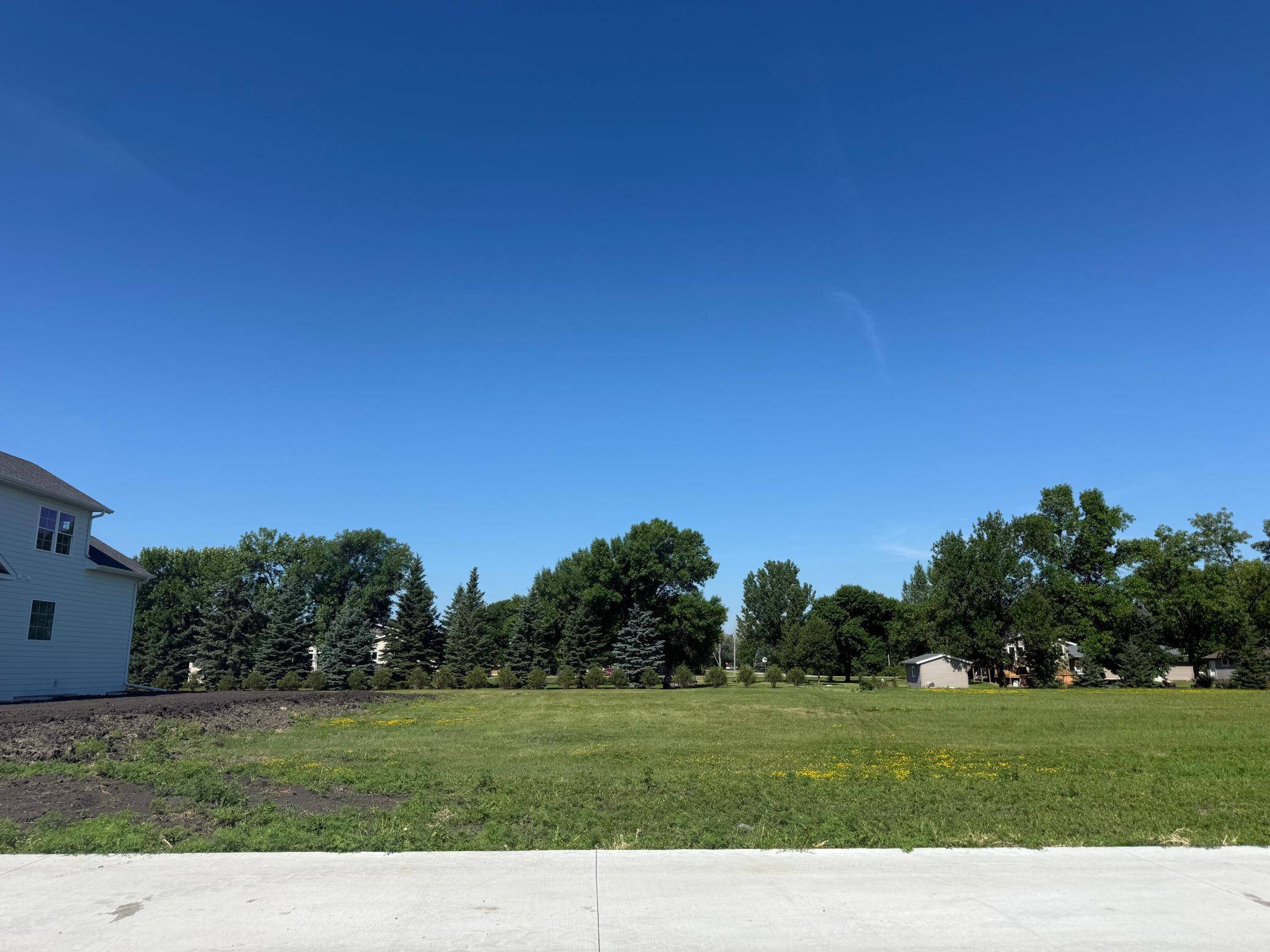 5579 31st ST S, Fargo, ND 58104