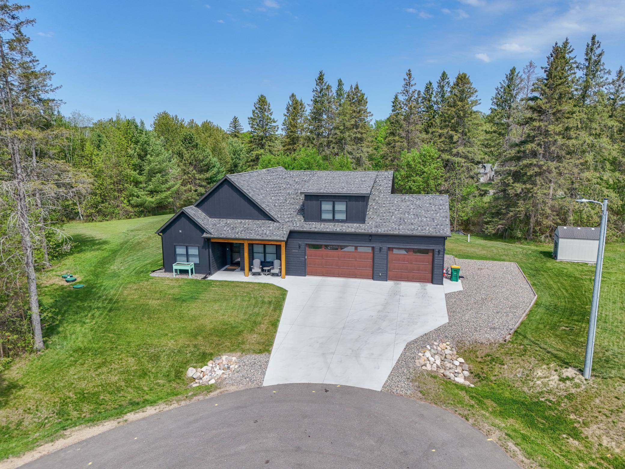 2855 SW 8th ST, Grand Rapids, MN 55744