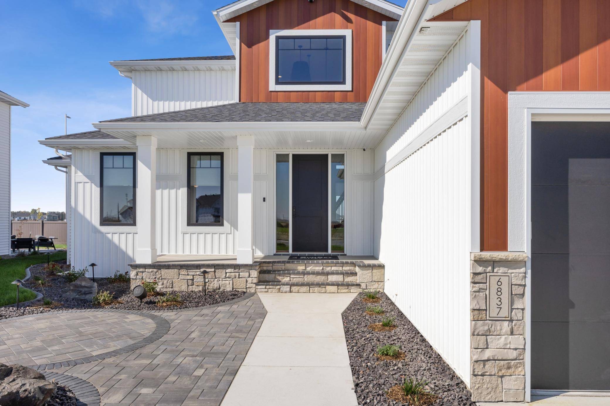 6837 Sunrise PT, Horace, ND 58047