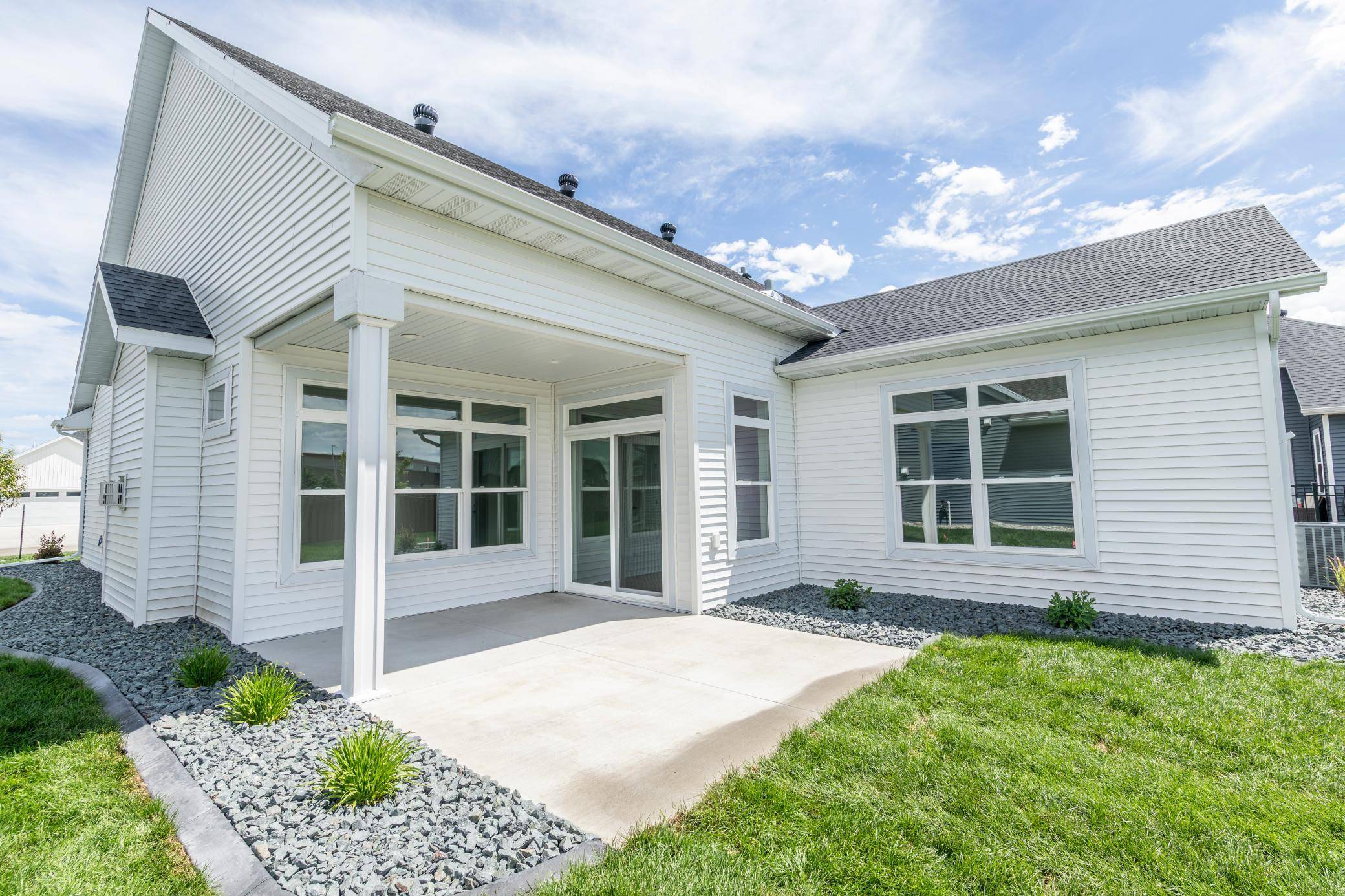 5108 Mira WAY W, West Fargo, ND 58078