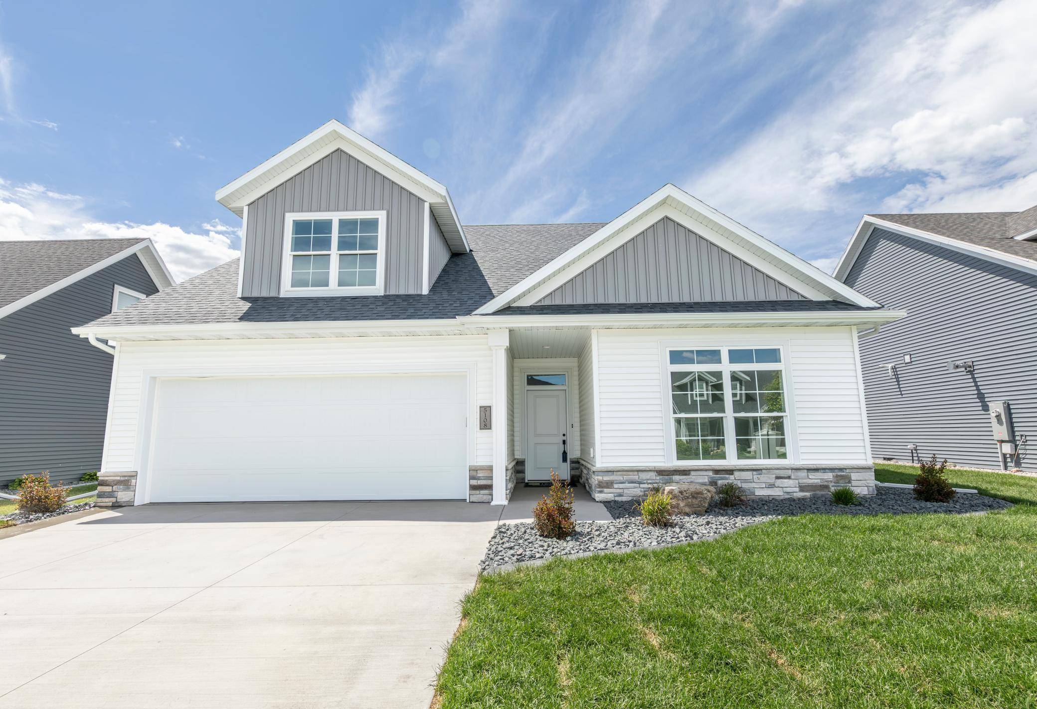 5108 Mira WAY W, West Fargo, ND 58078