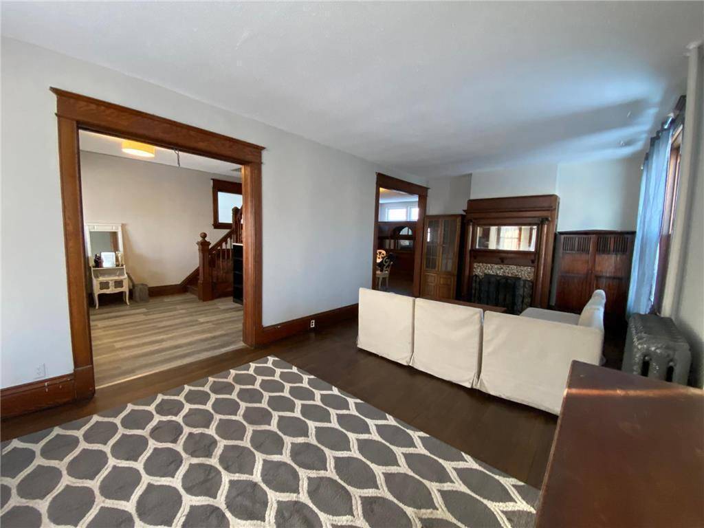 227 Fuller AVE, Saint Paul, MN 55103