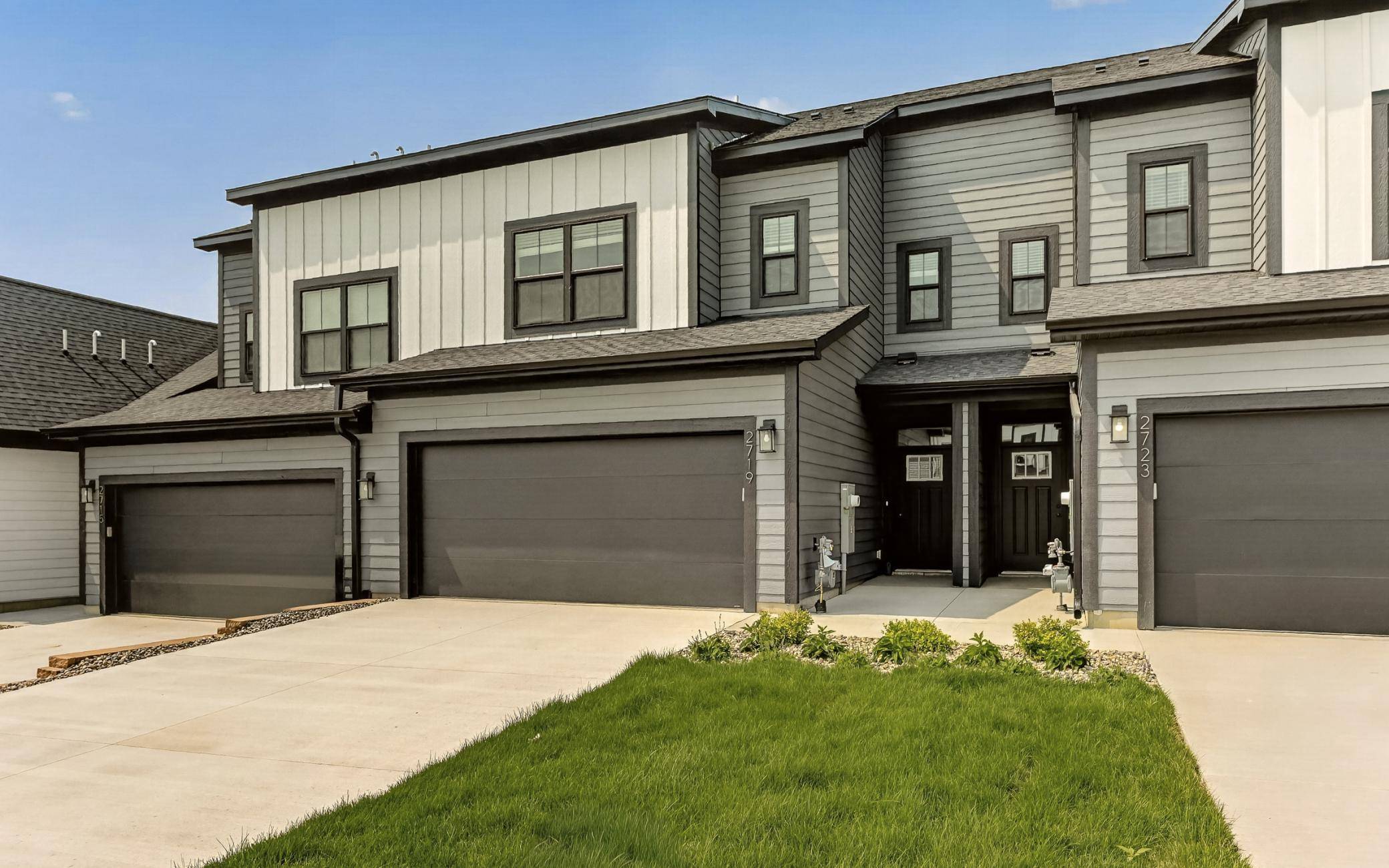 2719 Bentgrass Road NW, Rochester, MN 55901