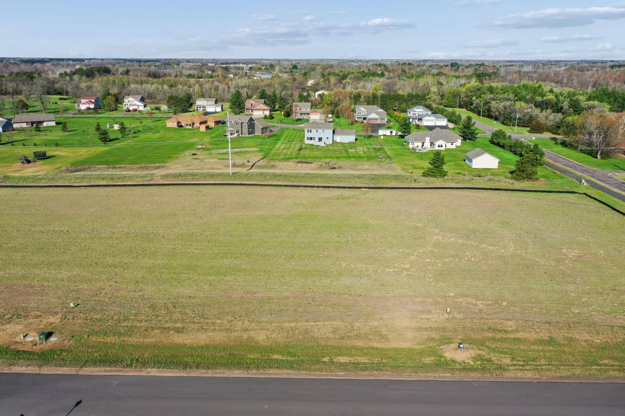 39188 Everton AVE, North Branch, MN 55056