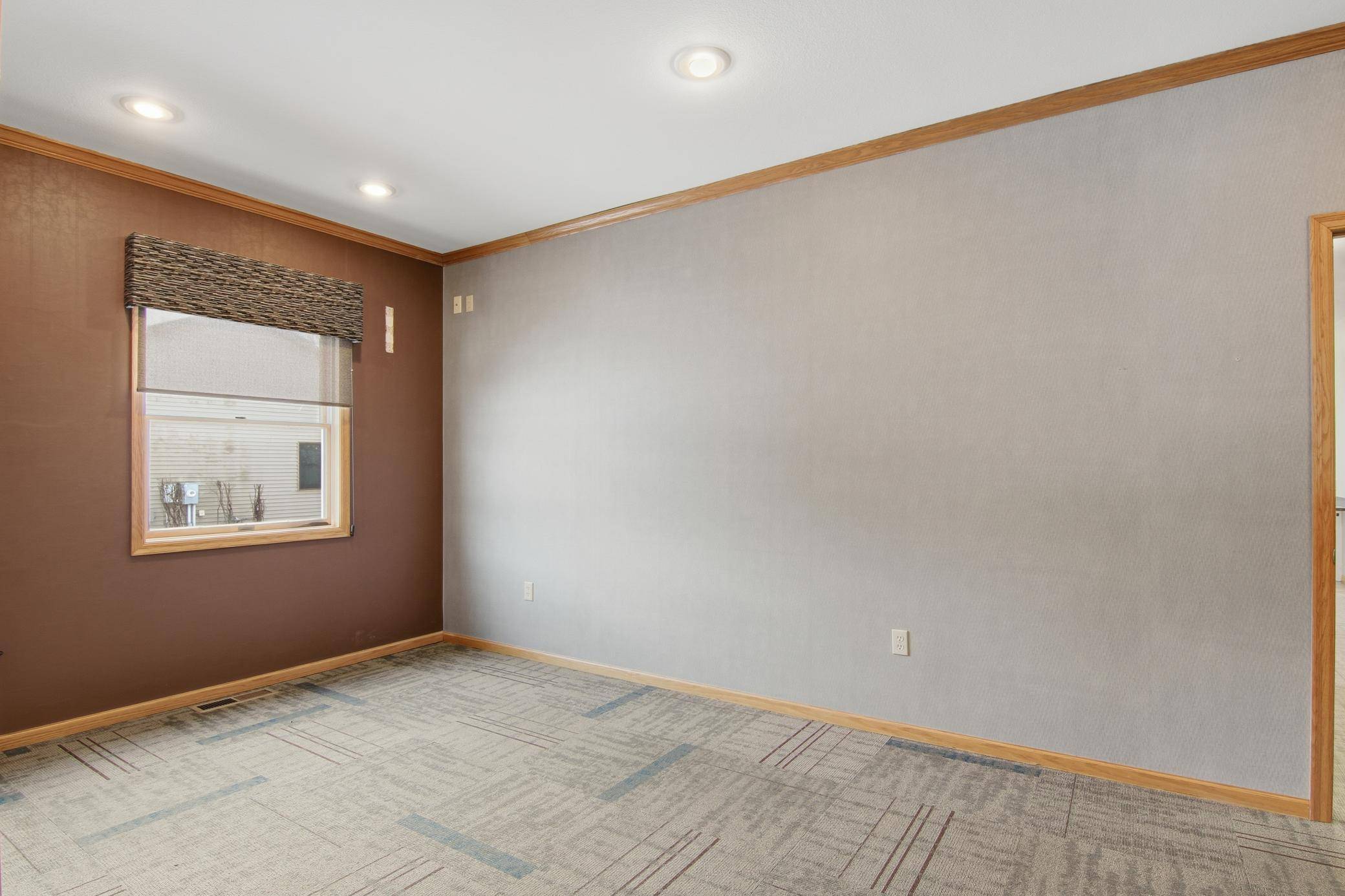 1813 Wilson ST NE, Menomonie, WI 54751