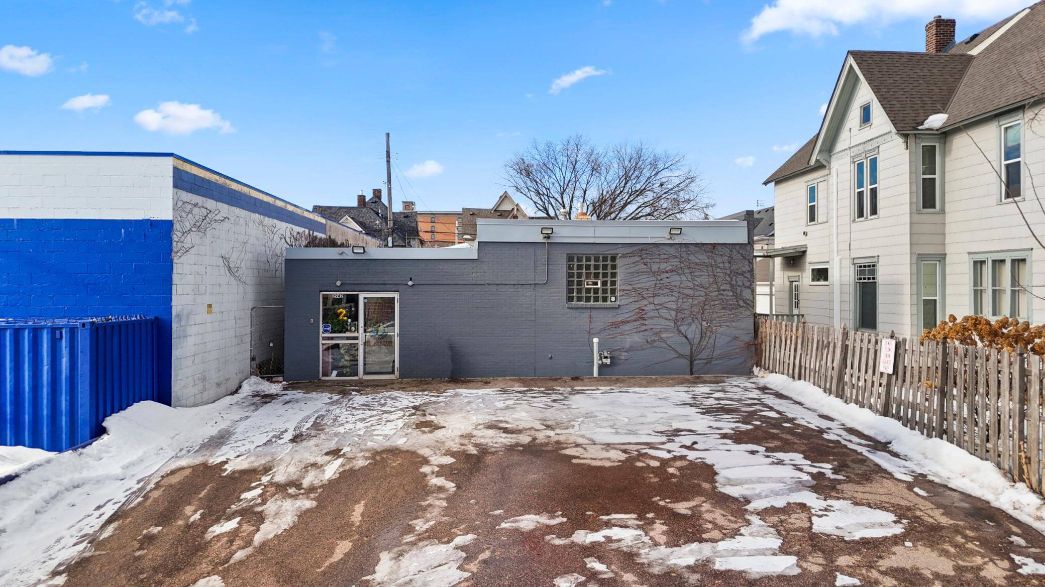 2942 Oakland AVE, Minneapolis, MN 55407