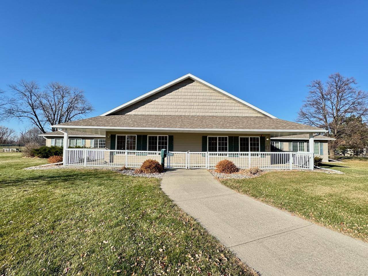 521 Oak ST, Breckenridge, MN 56520