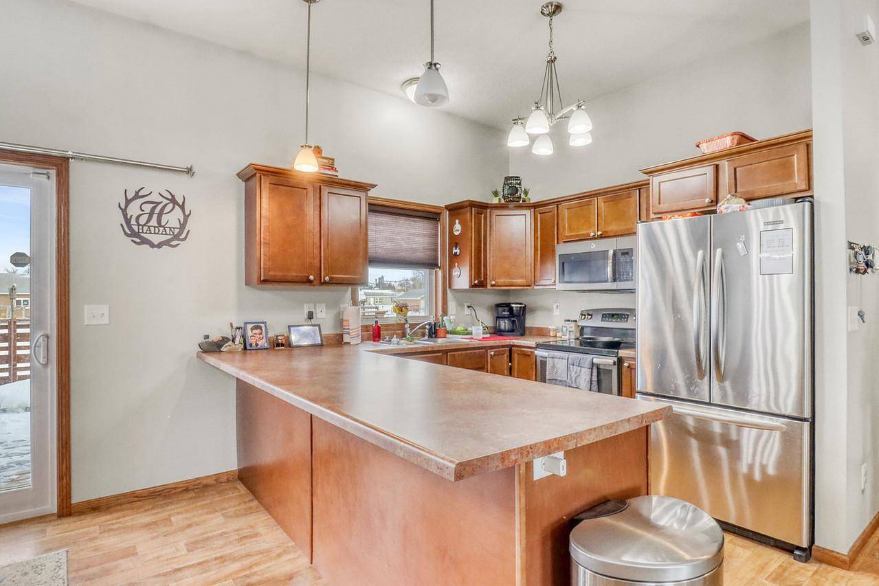 302 Chicago AVE, Breckenridge, MN 56520