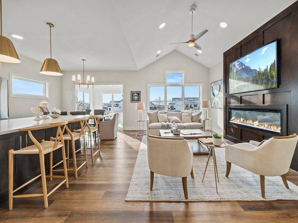 9975 Kari WAY, Elko New Market, MN 55020