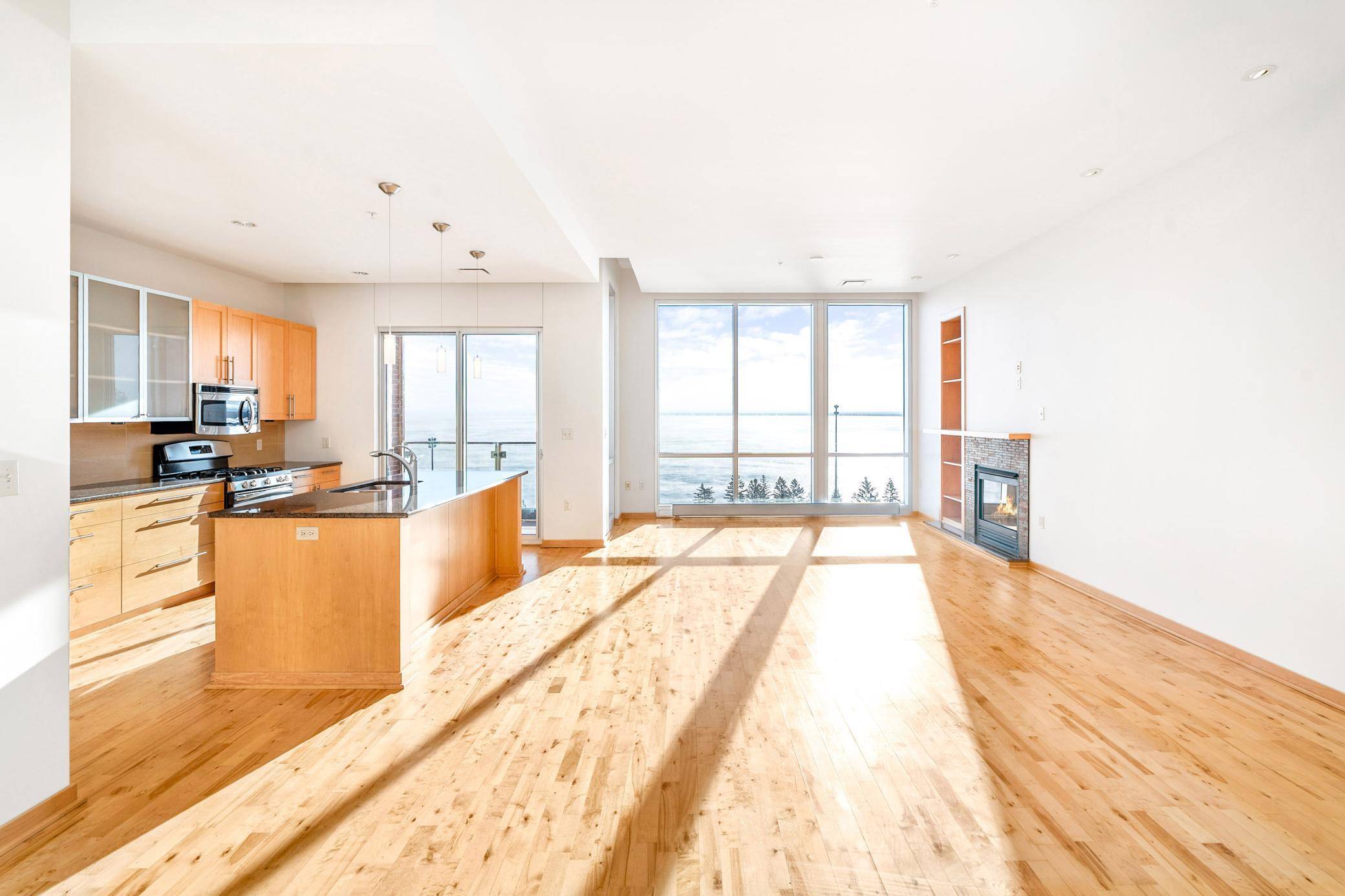 311 E Superior ST #704, Duluth, MN 55802