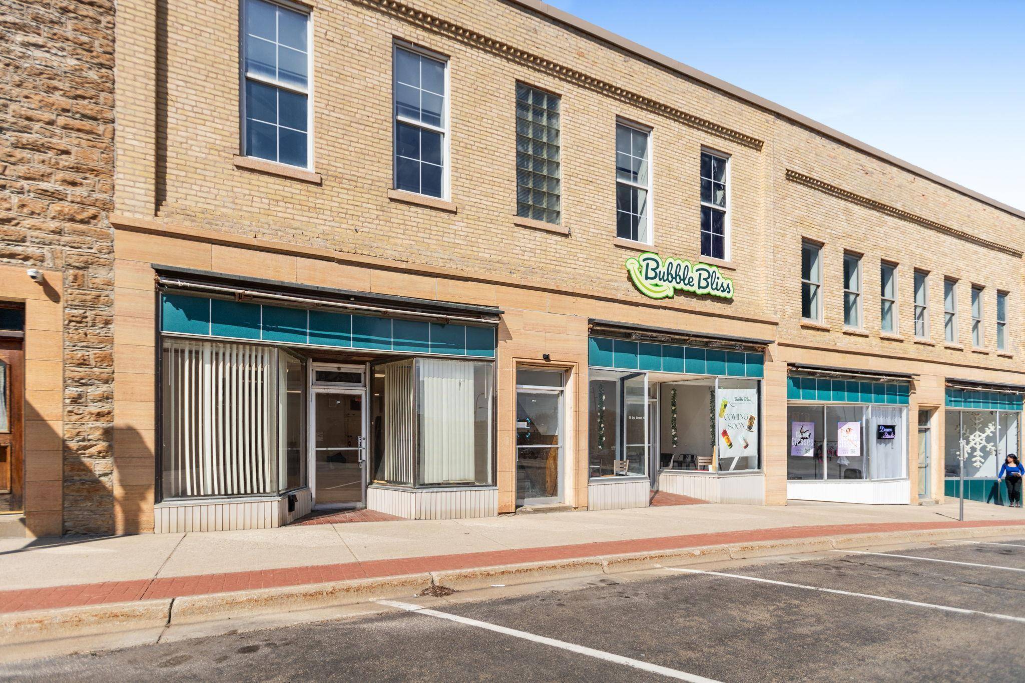 12 3rd ST NE, Faribault, MN 55021
