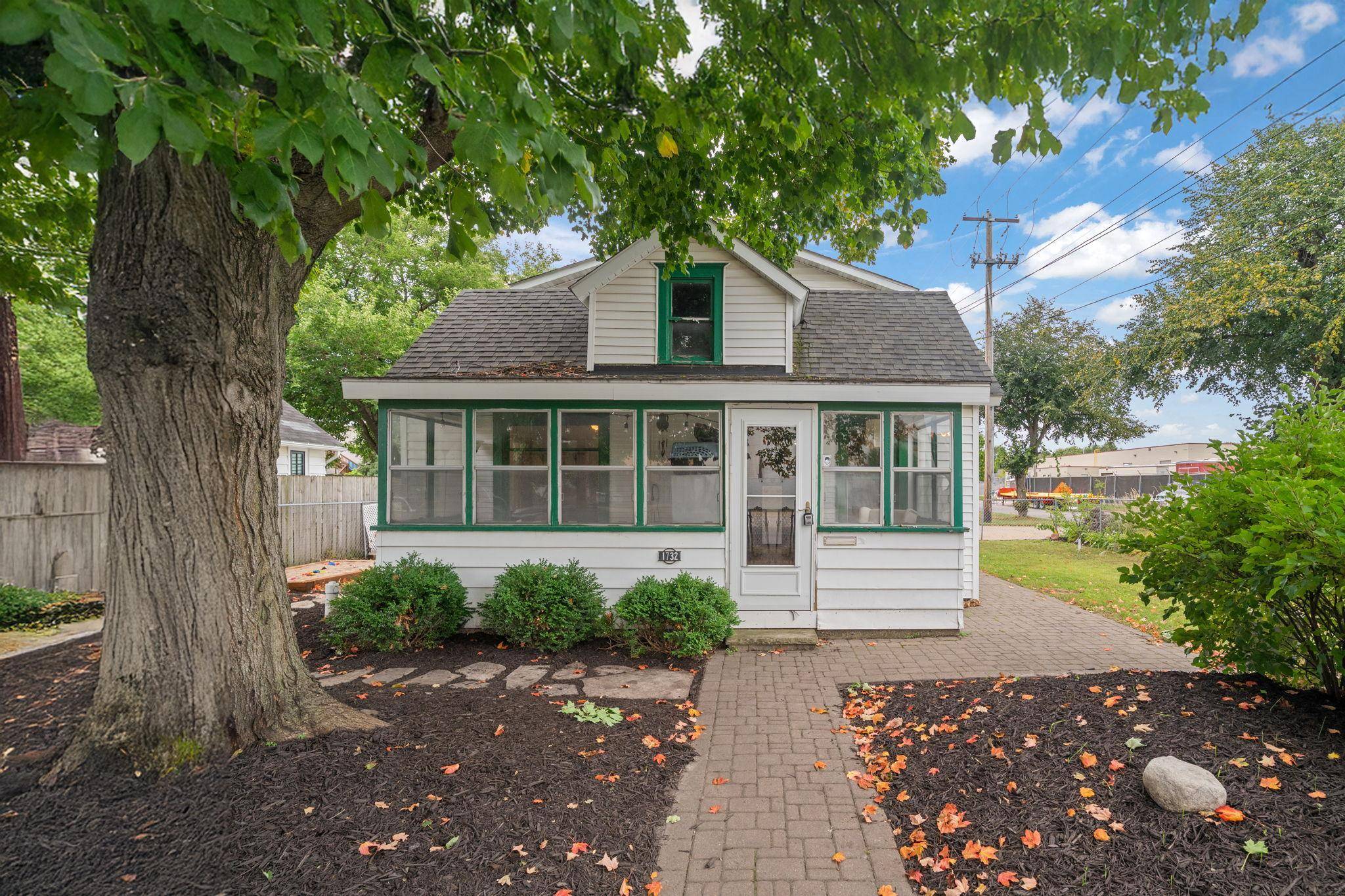 1732 Jefferson ST NE, Minneapolis, MN 55413