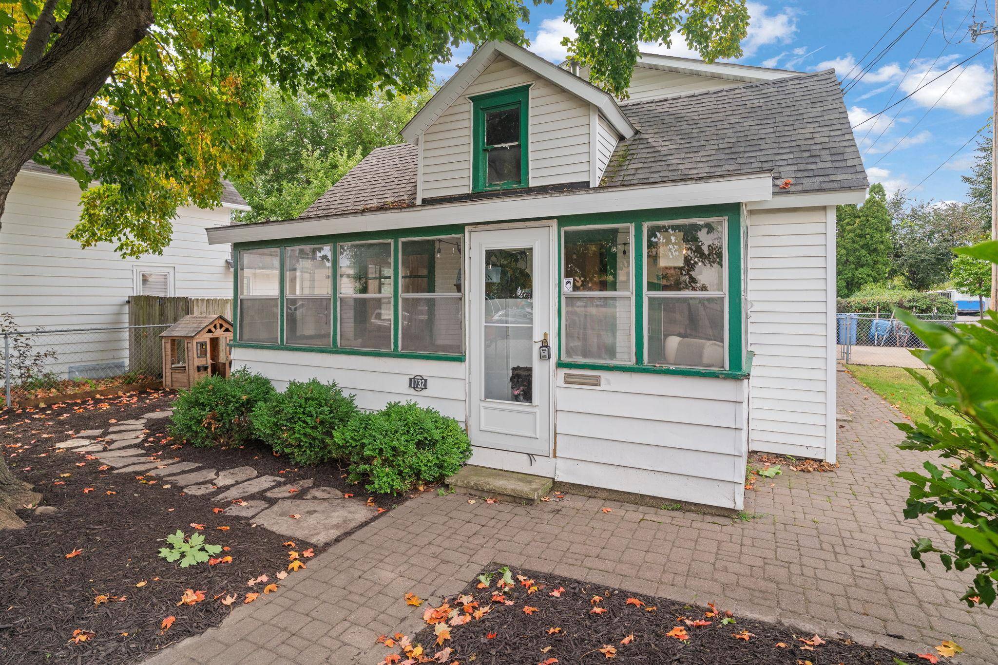 1732 Jefferson ST NE, Minneapolis, MN 55413