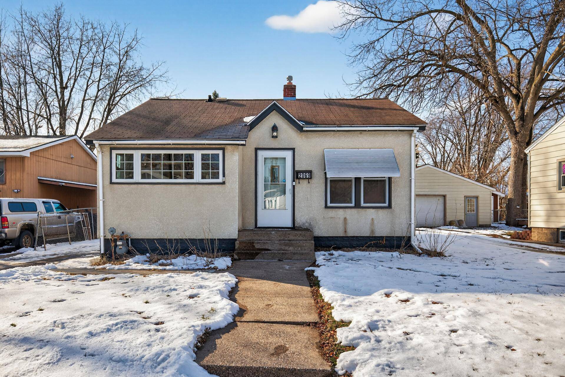 2069 Manitou AVE, Saint Paul, MN 55119