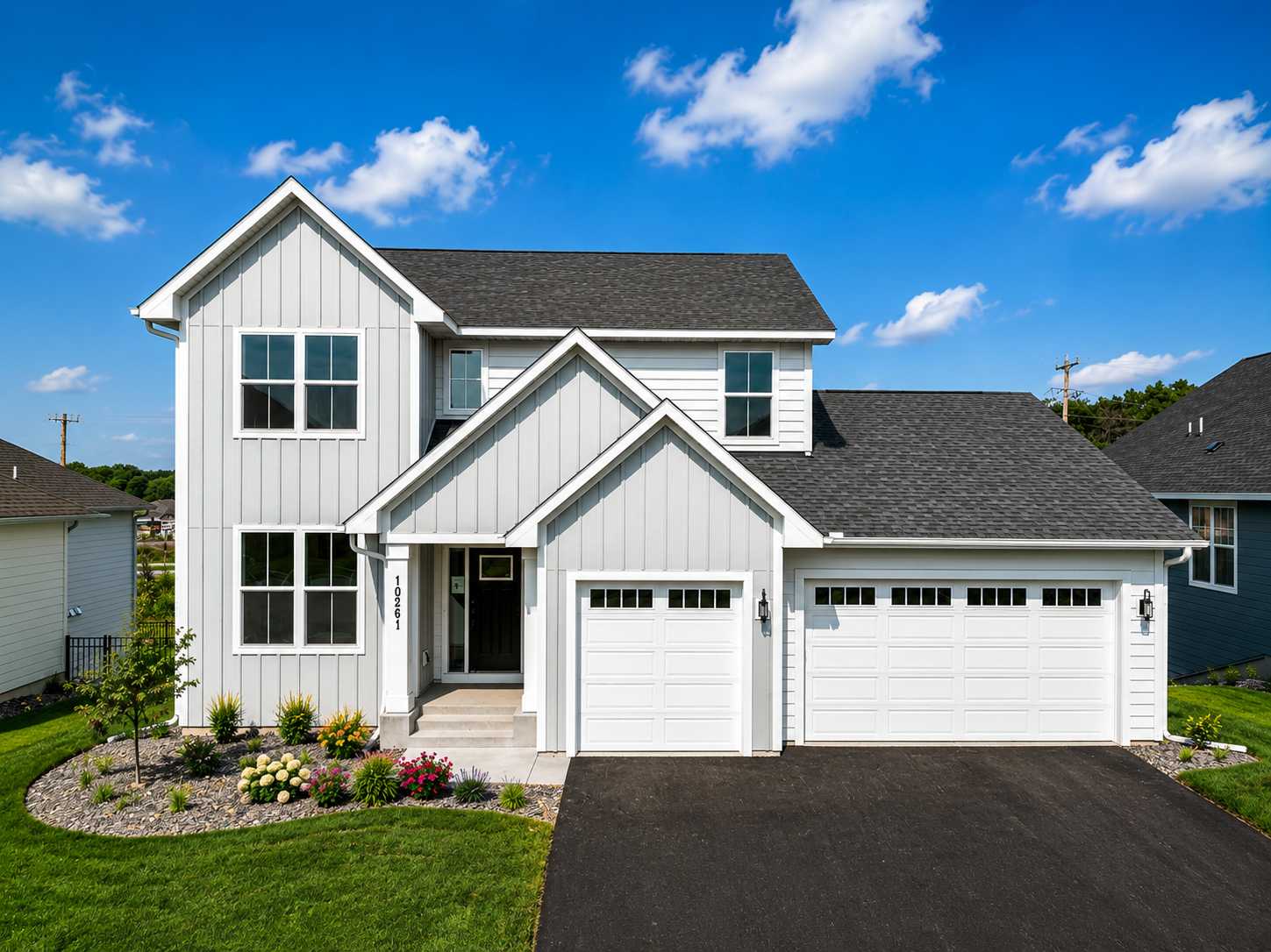 10261 Shadyview LN N, Maple Grove, MN 55311