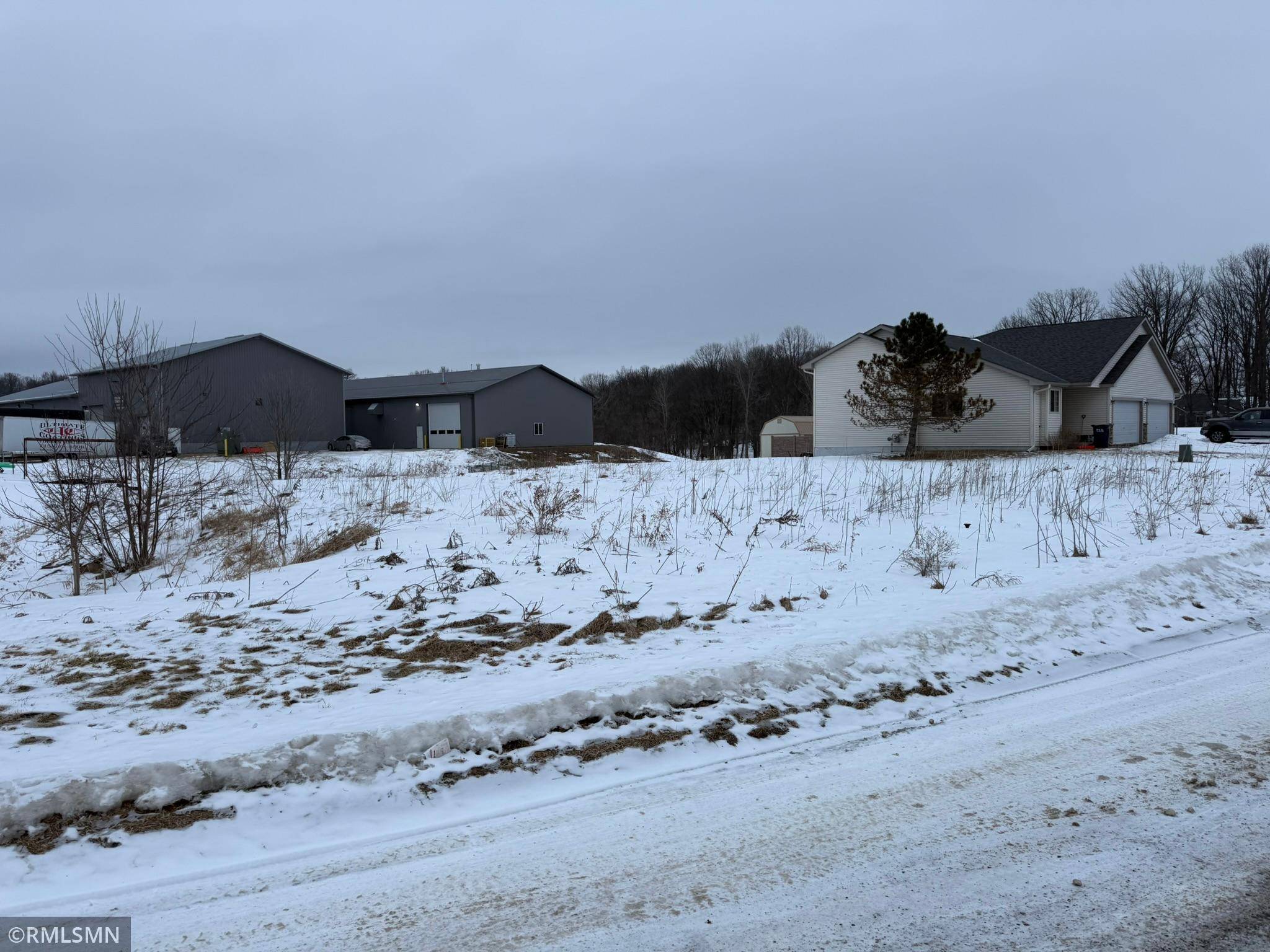 W1100 Cardinal DR, Spring Valley, WI 54767