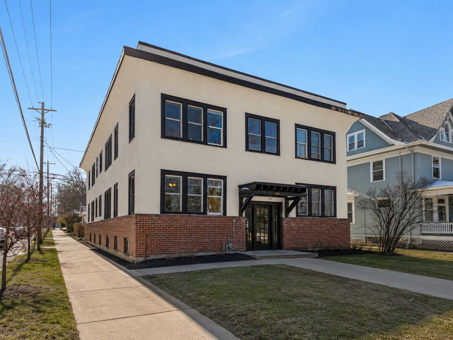 1630 Hague AVE, Saint Paul, MN 55104
