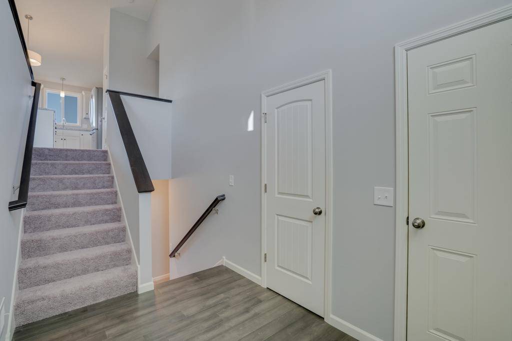 810 Fox River RD, Somerset, WI 54025