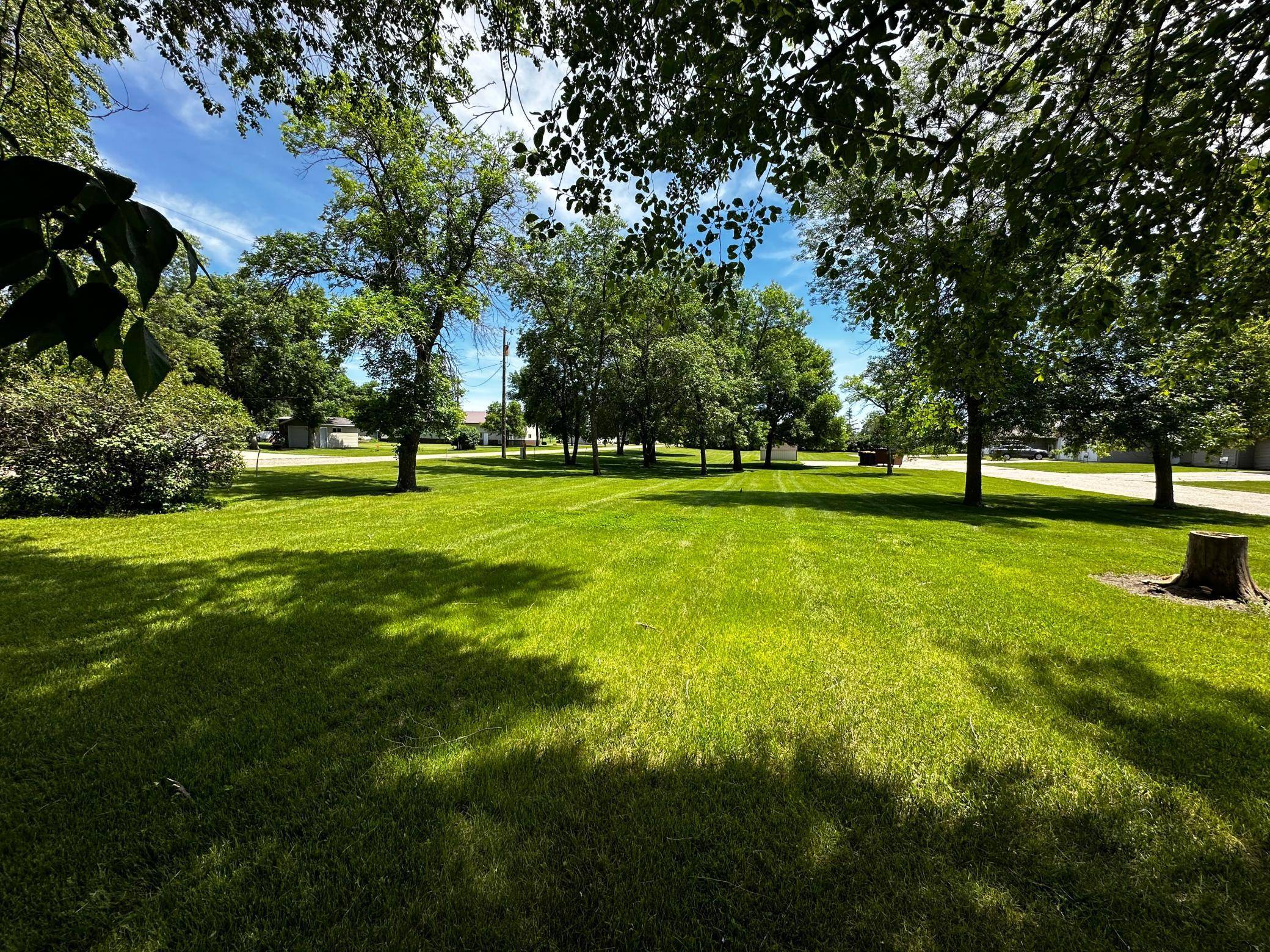 960 Portland ST, Villard, MN 56385