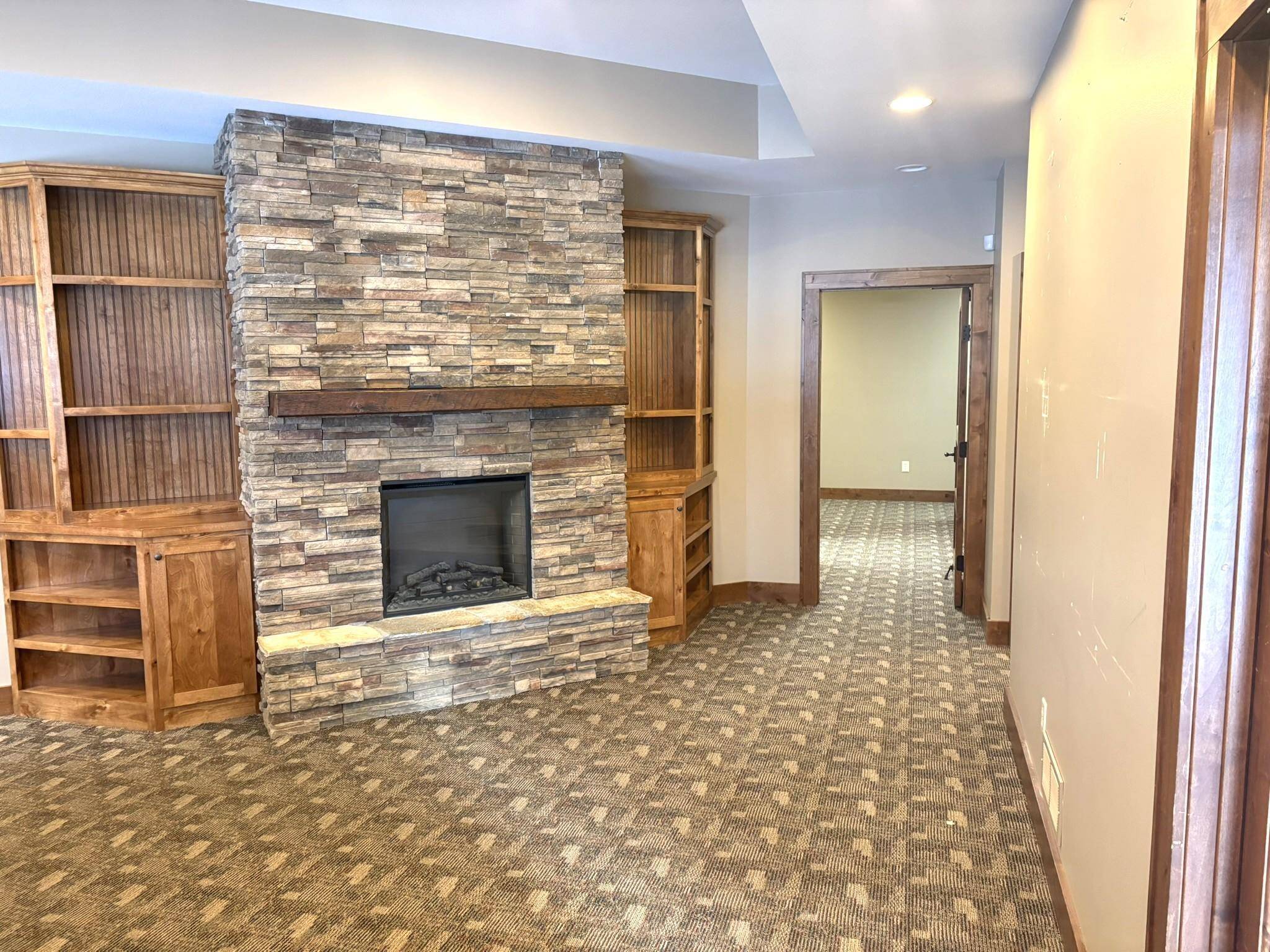 13794 Bluestem CT #Entire Bldg, Baxter, MN 56425