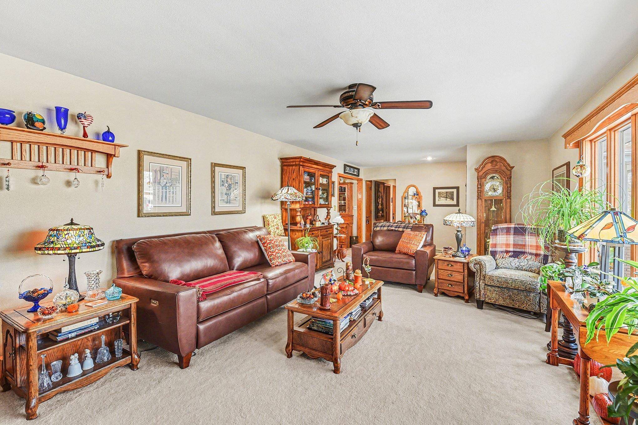 417 S Fairview DR, Luverne, MN 56156