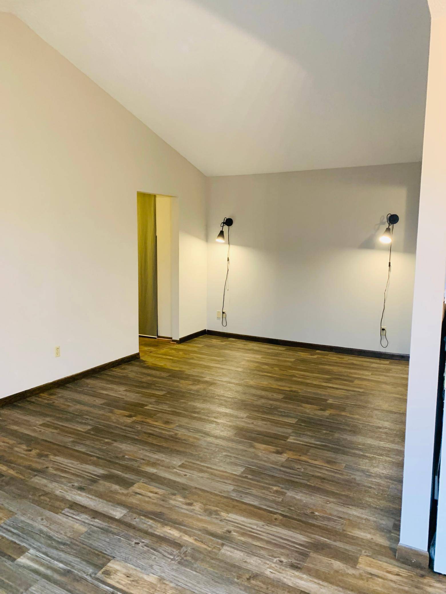 932 Westbrooke WAY #8, Hopkins, MN 55343