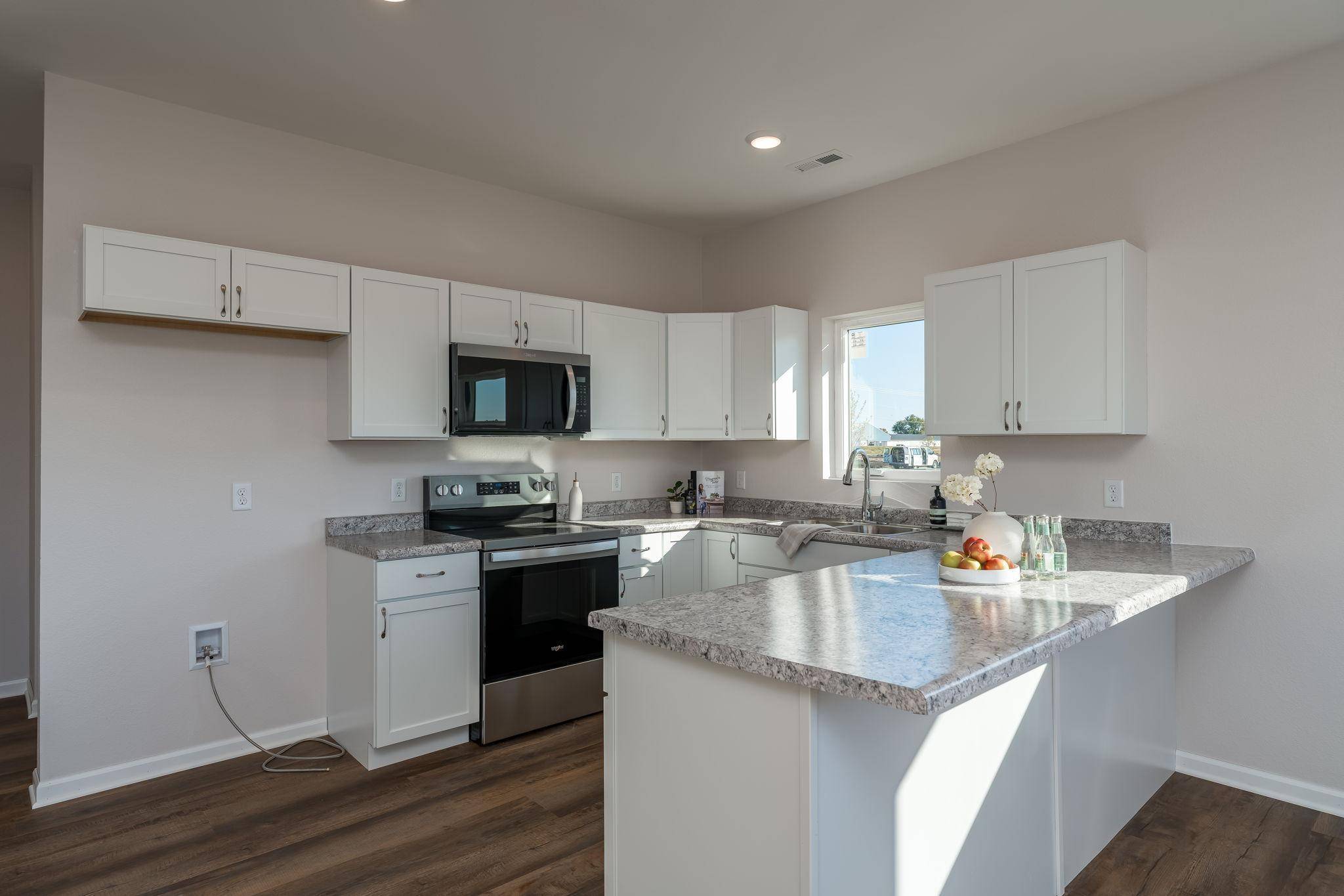 3123 Noble DR, Mankato, MN 56001