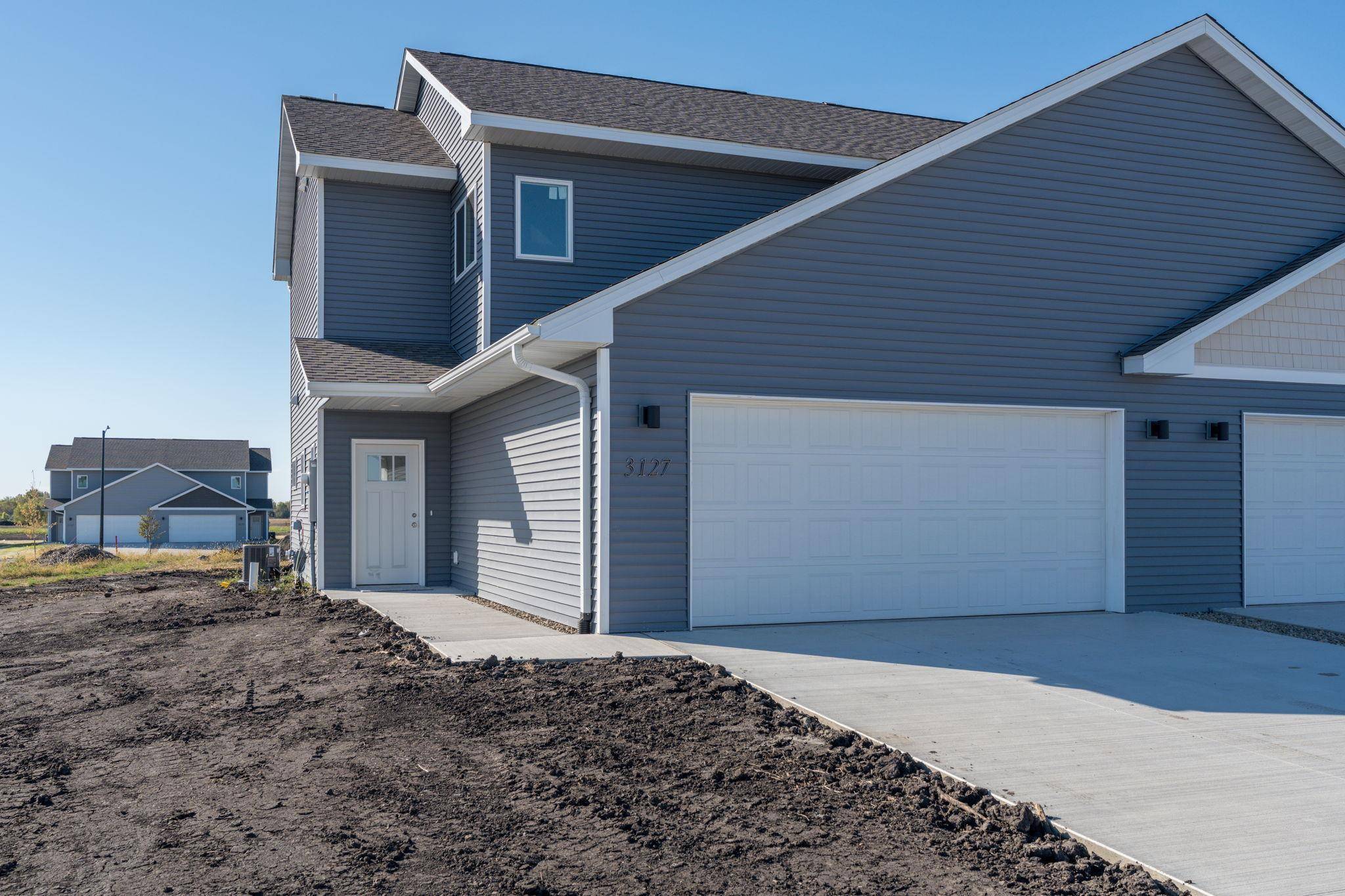 3123 Noble DR, Mankato, MN 56001