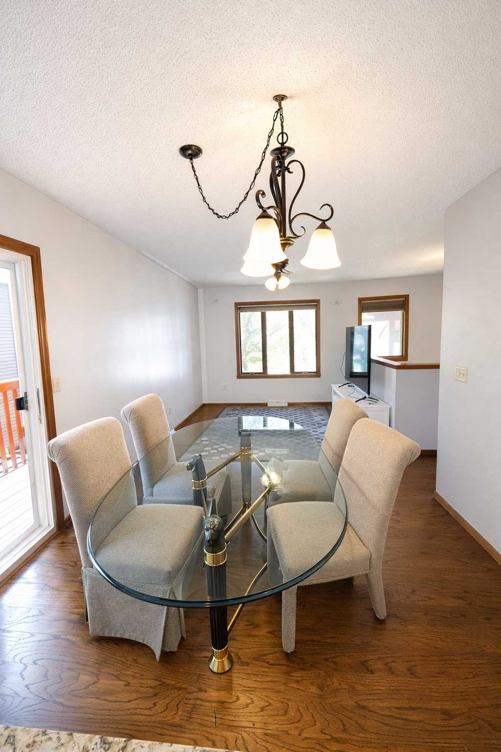 301 Aster DR, Northfield, MN 55057