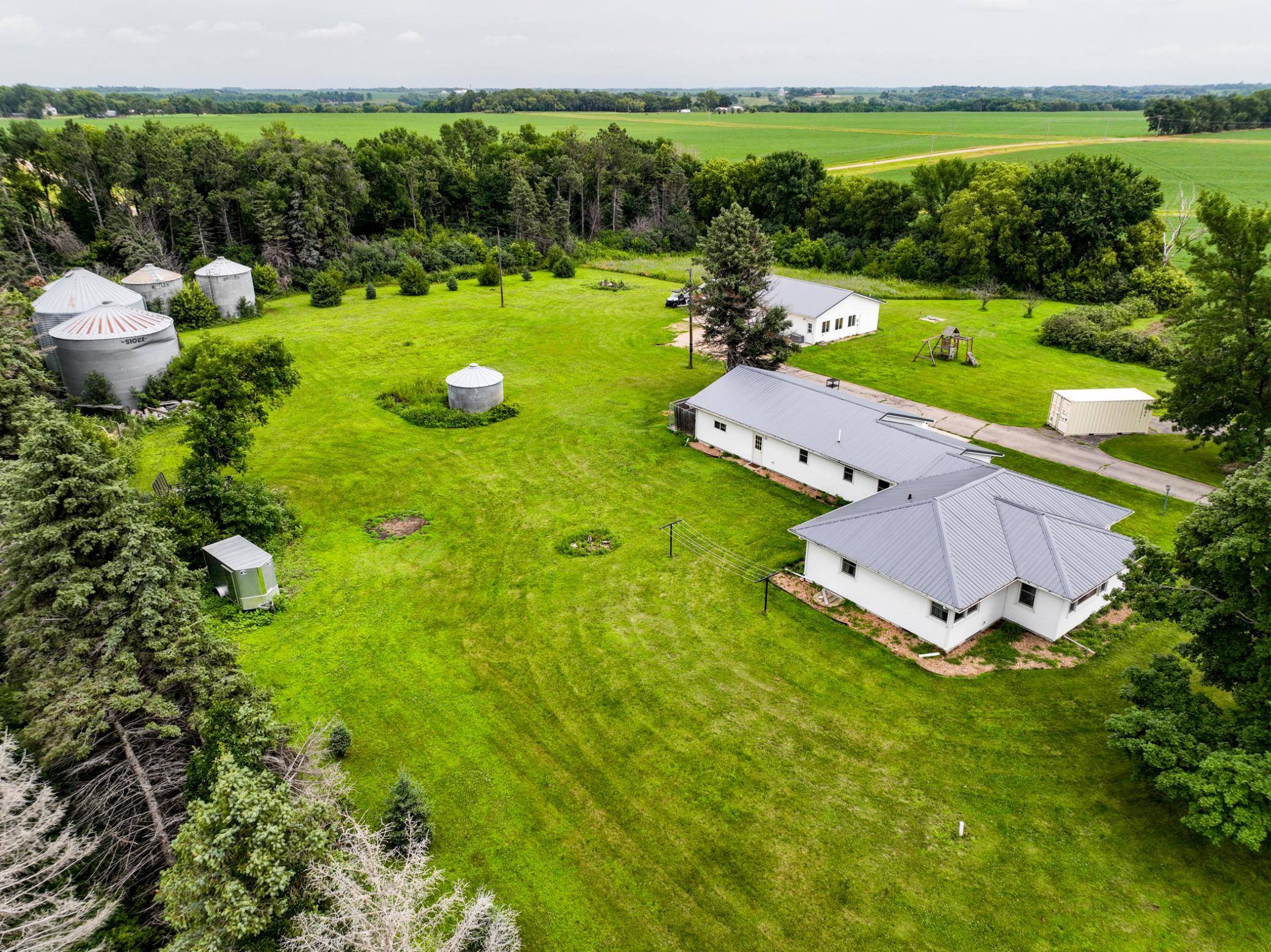 3876 230th ST, Montevideo, MN 56265