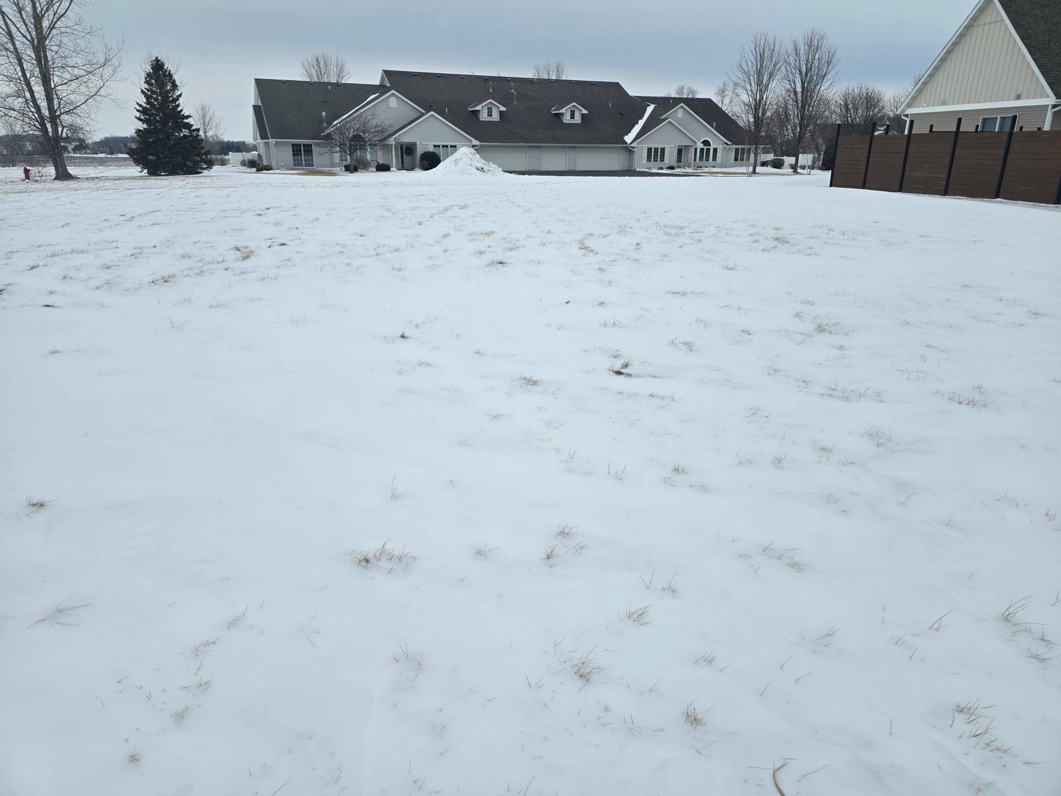 2601 8th ST NE, Waseca, MN 56093