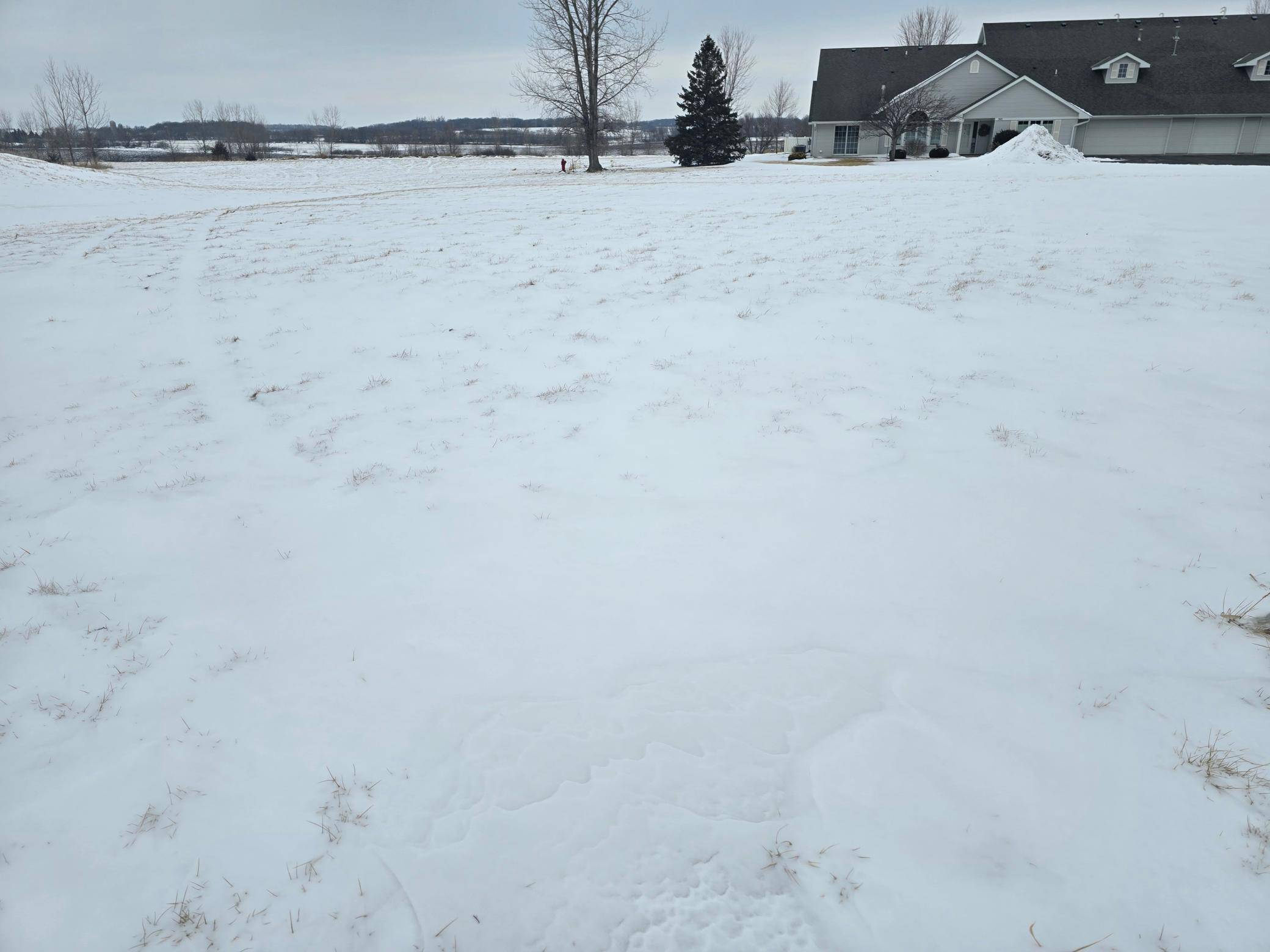 2601 8th ST NE, Waseca, MN 56093