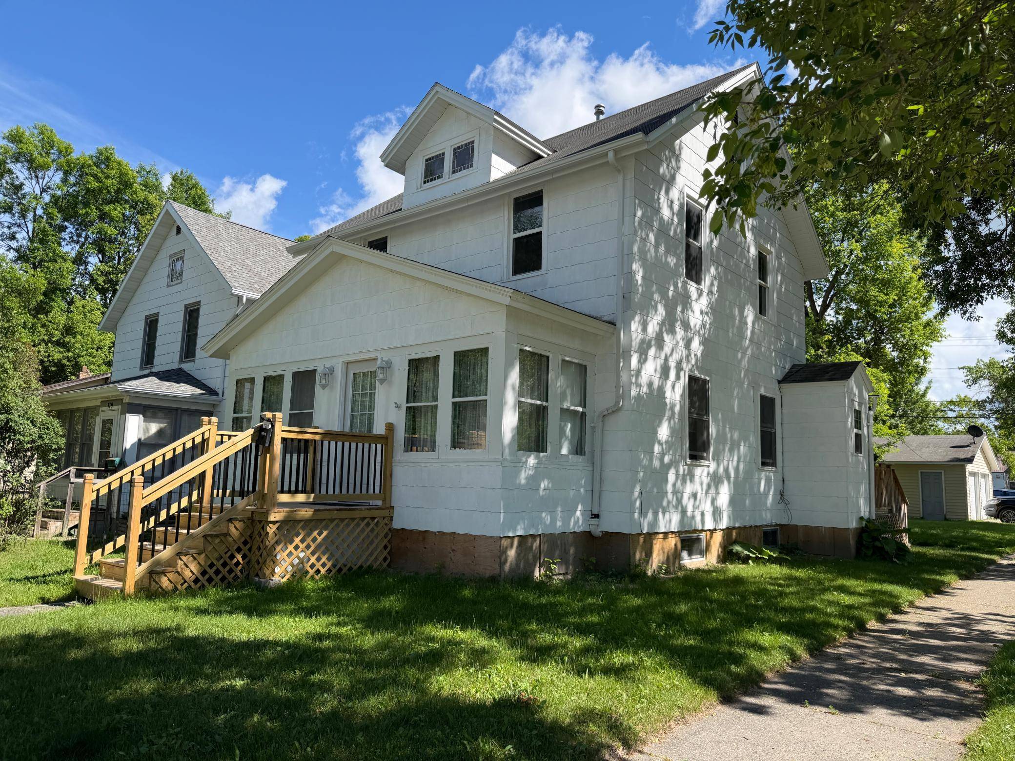 723 6th ST, International Falls, MN 56649