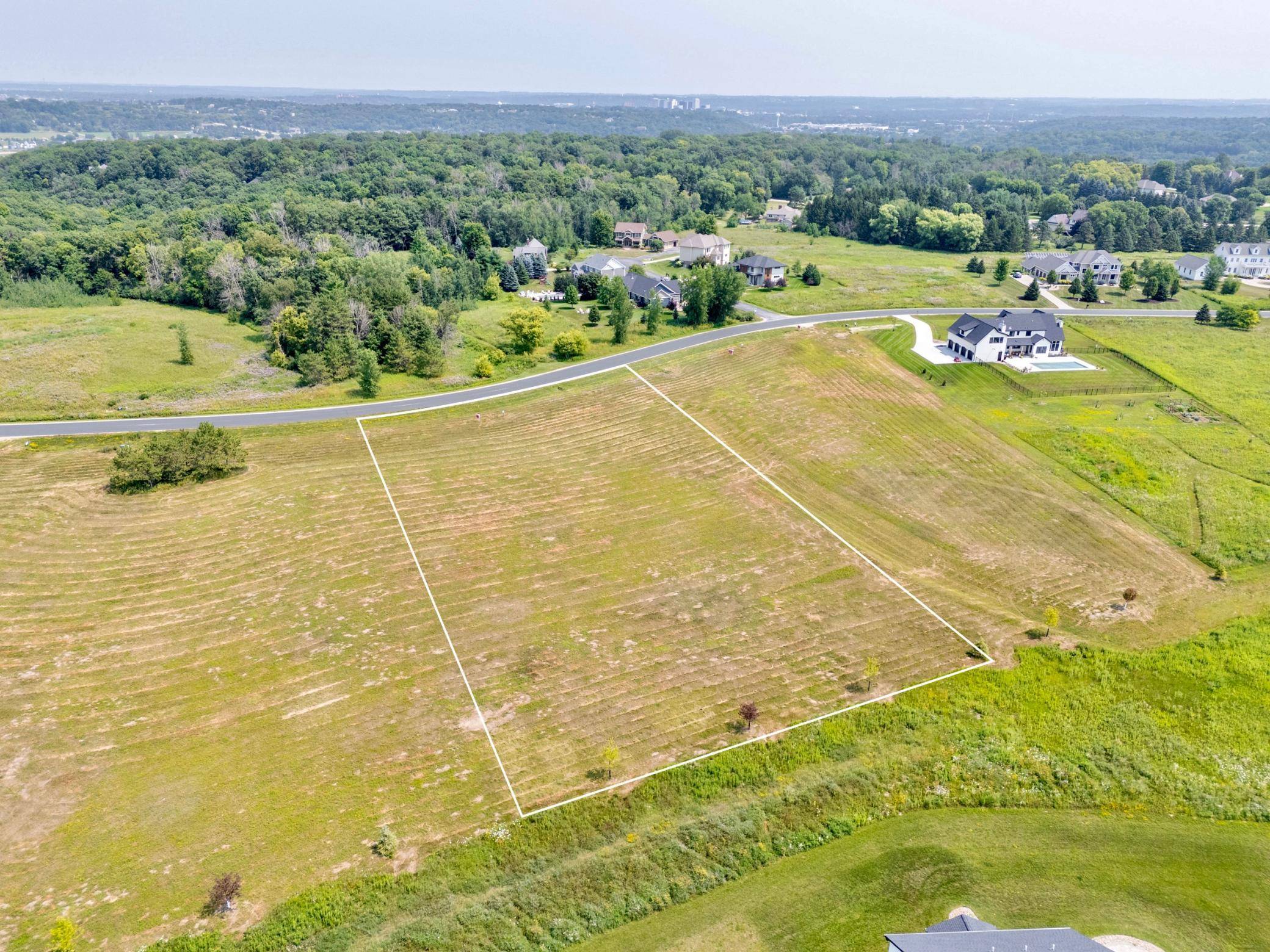 3948 Mayo Woodlands RD SW, Rochester, MN 55902