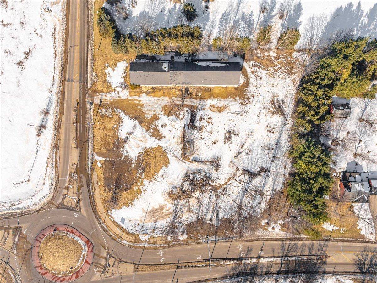 905 120th ST, Roberts, WI 54023