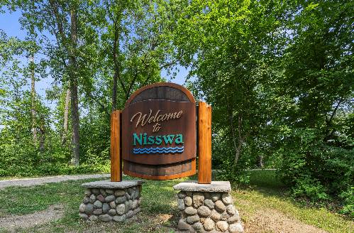 5875 Red Leaf CT, Nisswa, MN 56468