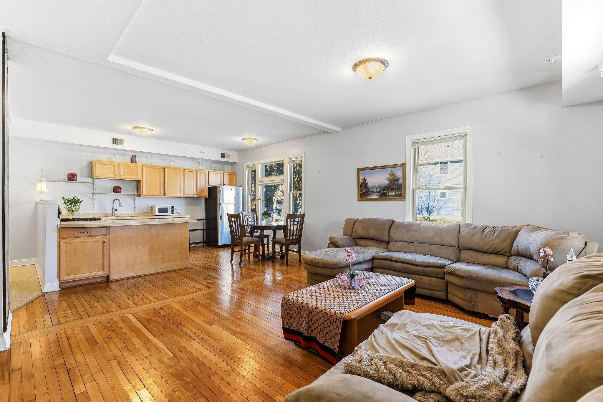 2827 Bryant AVE N #1, Minneapolis, MN 55411