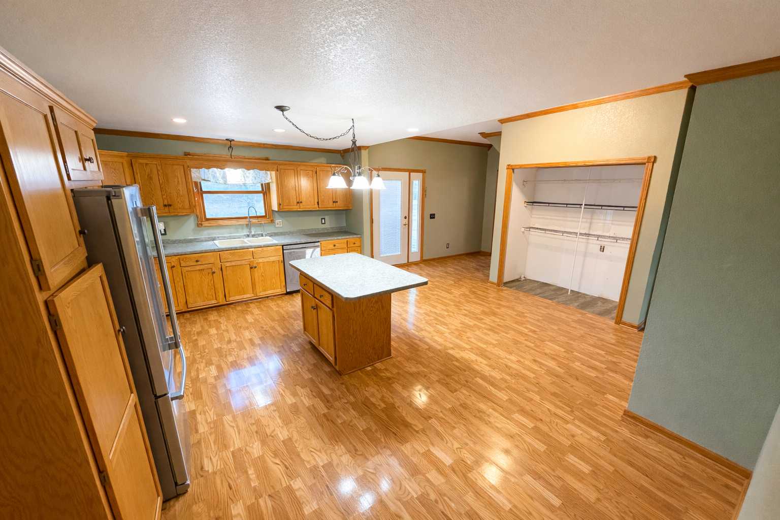 31318 830th ST, Brewster, MN 56119
