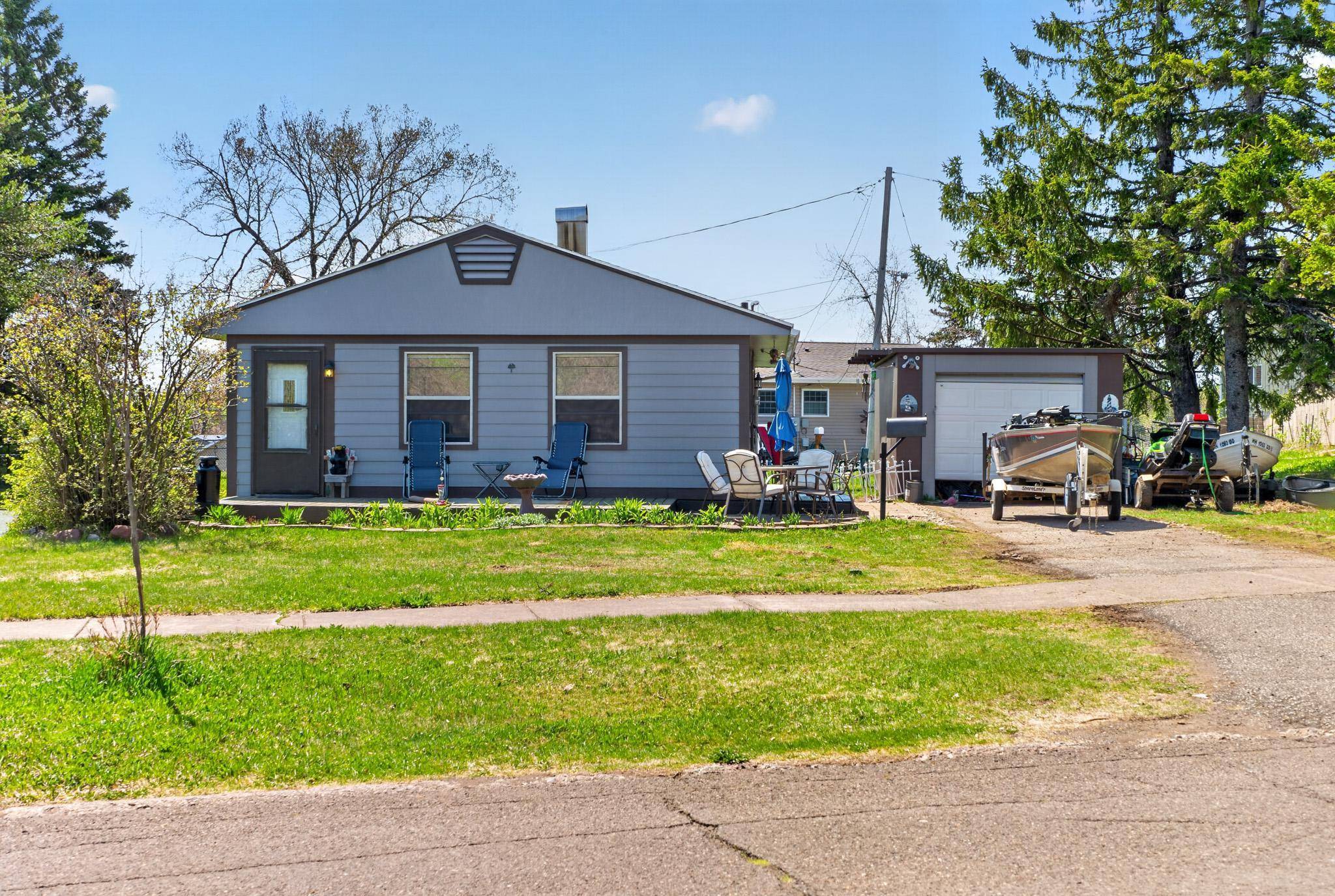 39 Edison BLVD, Silver Bay, MN 55614