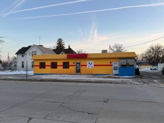 501 W Oakland AVE, Austin, MN 55912