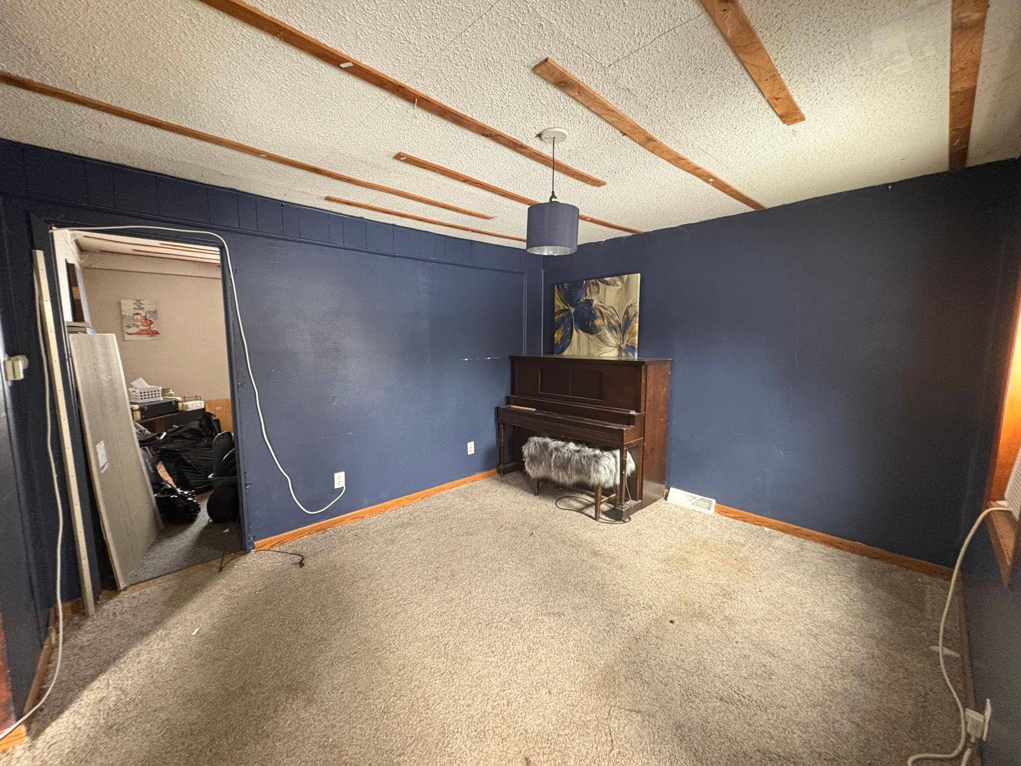 109 E 9th ST, Morris, MN 56267