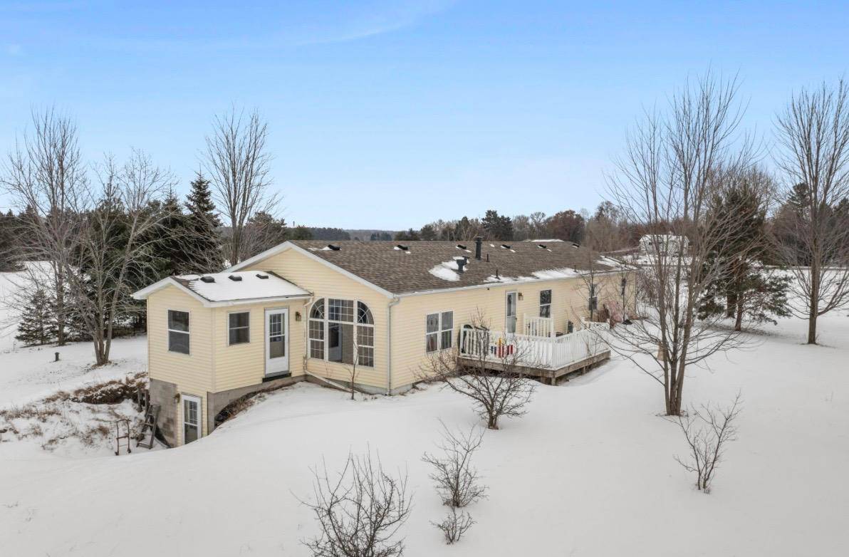 39052 Mica AVE, North Branch, MN 55056