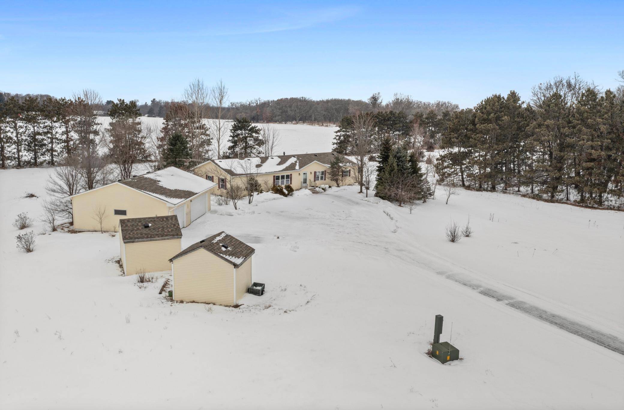 39052 Mica AVE, North Branch, MN 55056